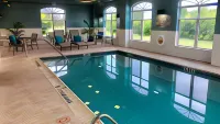 Country Inn & Suites by Radisson, Harrisburg West Mechanicsburg - piscine