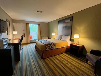 Jolly Roger Inn & Resort Hotels in der Nähe von The Ridge at Manitou Golf Club