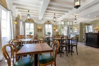 Hôtel Le Relais de Poste Arles Centre Historique - servizio colazione