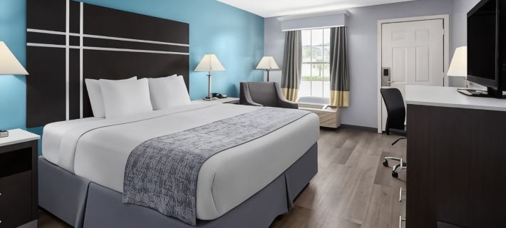 Baymont by Wyndham Brunswick GA Hotéis em Glynn County
