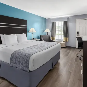 Baymont by Wyndham Brunswick GA