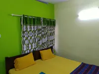 Anju Tourist Home Hotels in Kazhakuttam