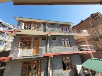 Hill Top Guest House Hotels near Tosh Waterfall