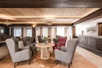 Arietes Marmont Resort Hotel a Strba