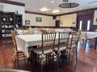 Mountain Quest Inn - Inns