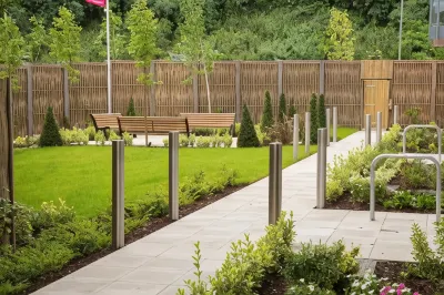 Western Gate - Luxury 2 Bed Downtown Apartment Hotels near The Salvation Army