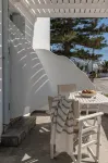 Om Living Milos - Beach