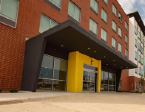 Tru by Hilton Lewisville Vista Ridge Mall Hotels in Denton County