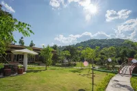Tanihill Resort