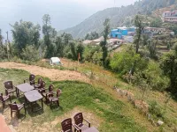 In Apple Estate Kanatal - Himalayan View Resort with Courteous Staff Hotels in Chamba