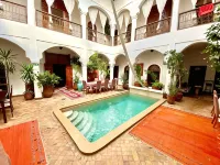 Riad Mandalay - Hotel/Alojamientos familiares