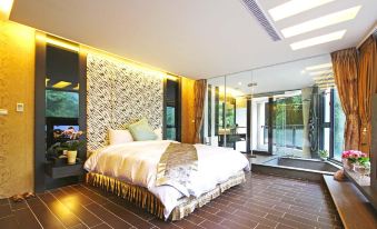 Shuian Hotel