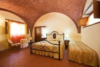 Fonte Del Castagno Hotels in Lucignano
