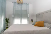 Playa Granada, Piso En Urbanización Nueva 6 Pax Beach, Golf, Ski,&Sun