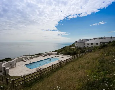 Gara Rock Hotels in West Alvington