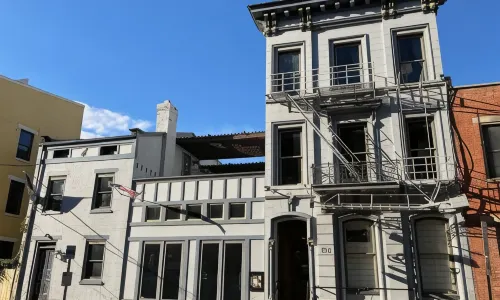 Symphony Hotel & Restaurant
