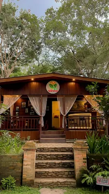 Pijar Resort Hotel dekat Waduk Gembong