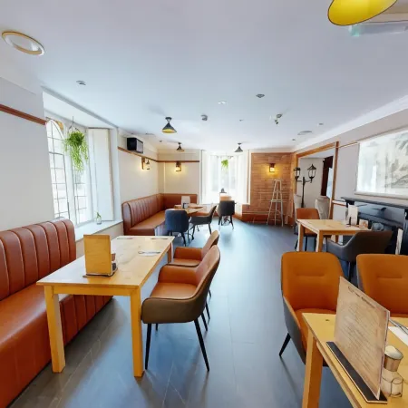 High Tor Hotel