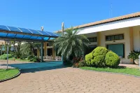 Grandes Lagos Park Hotel Hotels in Jales