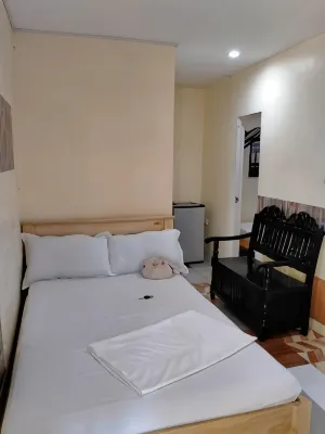 VF Riton Apartelle Anex Hotels near Laoag-Pagudpud Bus Terminal