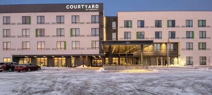 Courtyard Fargo Hotels in Fargo