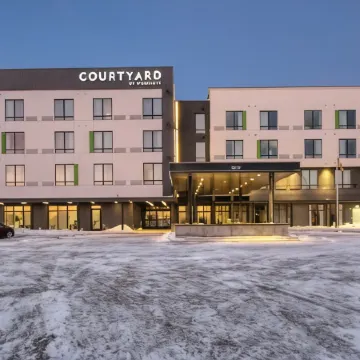 Courtyard Fargo
