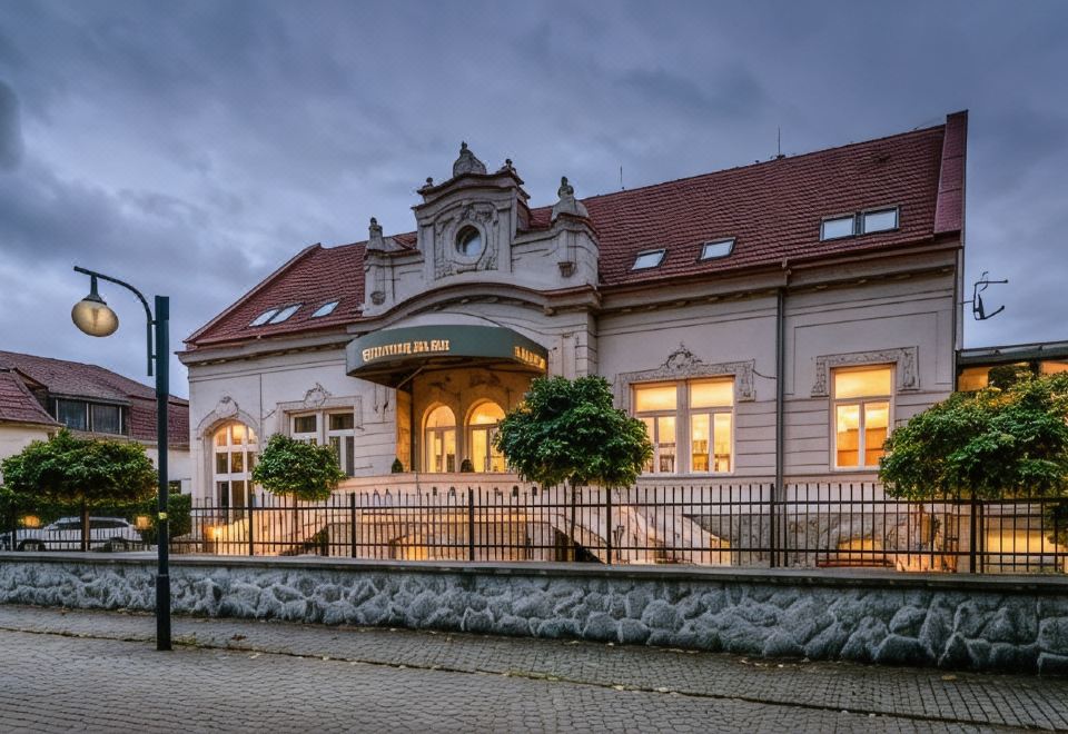 hotel overview picture