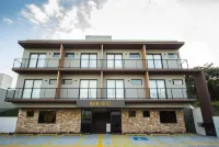 Naim Hotel