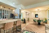 LIV the City Suites Adults Only Hotels in Perivolia