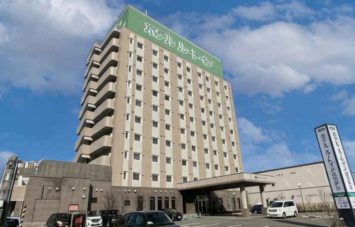 露櫻飯店鶴岡站前店