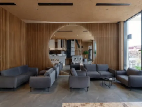 レヴ ライフスタイル ホテル - マエストロ リヴィウのホテル