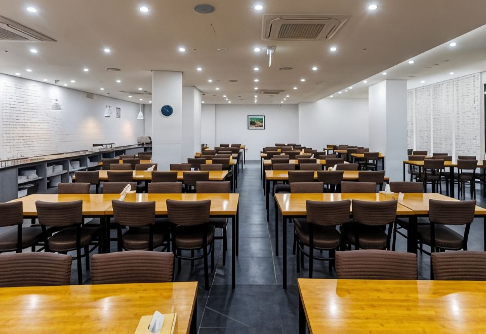 2. 이스턴호텔제주..