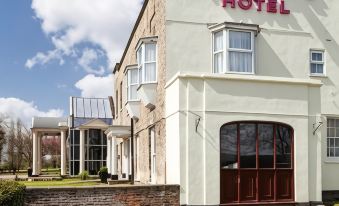 Mercure York Fairfield Manor Hotel