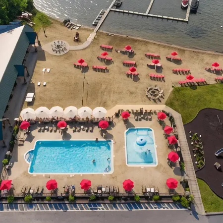 Scotty's Lakeside Resort