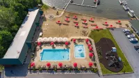 Scotty's Lakeside Resort - Beach