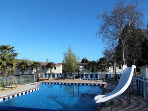 Whanganui River Top 10 Holiday Park - Pools