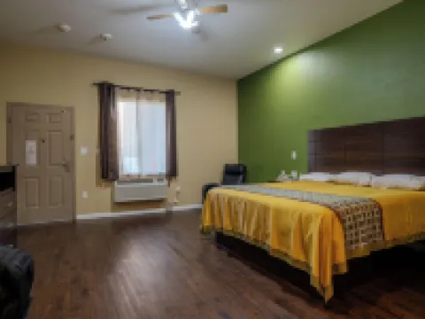 Texas Bungalows Hotel & Hotel Que at Lakeline Austin Cedar Park Hotels in Cedar Park