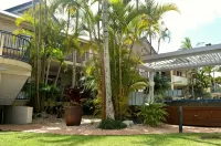 Outrigger Bay - Apartments