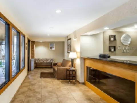 Quality Inn Macomb Near University Area Hotels in Macomb