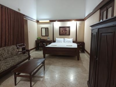 Teras Solo Guest House Syariah