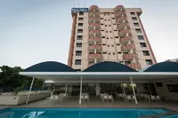 Hotel Executive Arrey - Pools