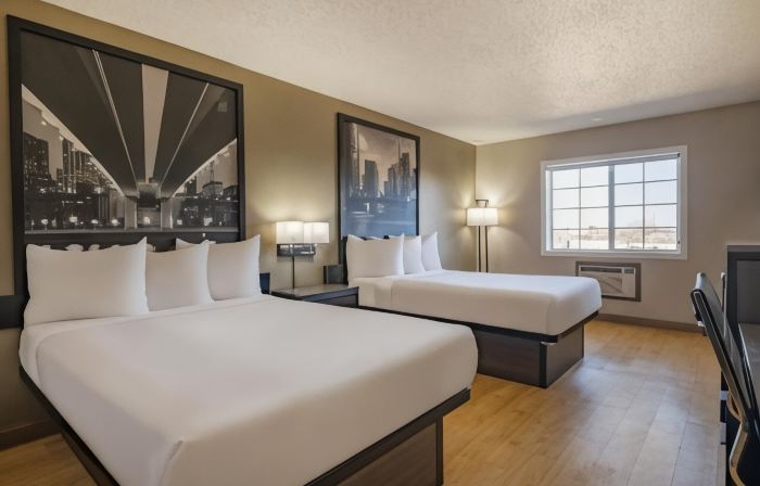 Super 8 by Wyndham Clinton