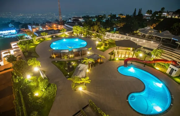 普利根蘇里亞小屋酒店