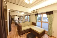 Backpackers Hotel Noosa Japan in Takatsuki Tonda Hotels in Takatsuki