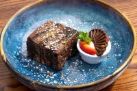 نيفينز إن فنادق في مايو