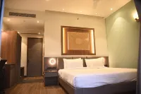 Golden Park Hotel & Resort Hotels in Malda
