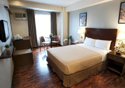 Fersal Hotel Kalayaan Hotels near UP Diliman Institute of Civil Engineering (UP-ICE)