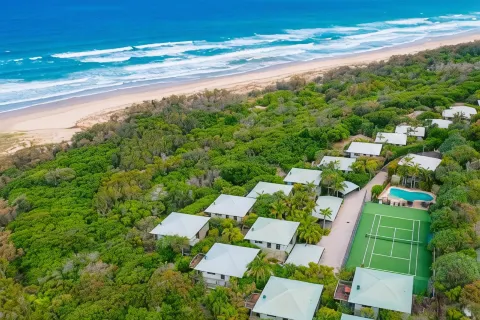 The Retreat Beach Houses