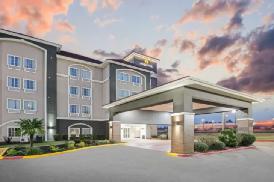 La Quinta Inn & Suites by Wyndham Paris