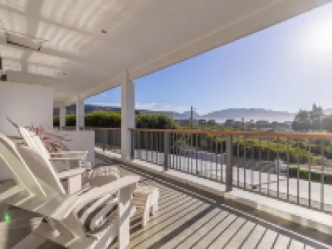 Whale Rock Luxury Lodge Hoteles en Hermanus